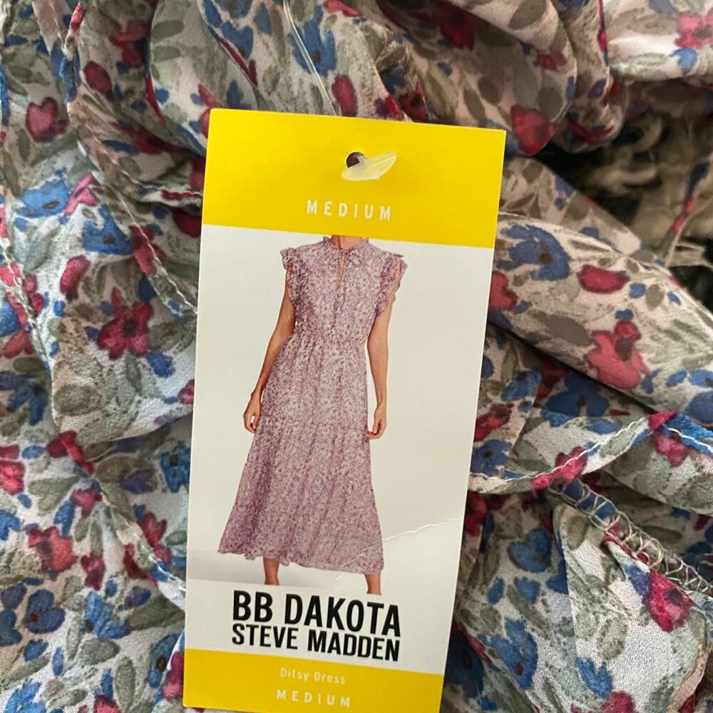 BB DAKOTA New! Blue & Pink Flowers Tiered Maxi Cap Sleeves Dress Size Medium